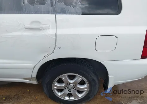 2004 Toyota Highlander V6 z USA, uszkodzony, nr VIN JTEGP21A140028971